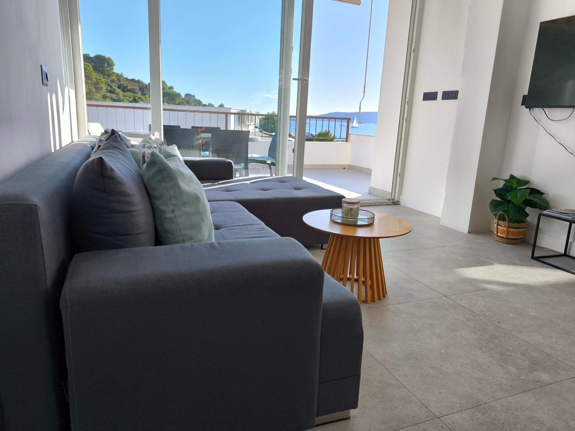Astramaris Apartments Donji Okrug  المظهر الخارجي الصورة