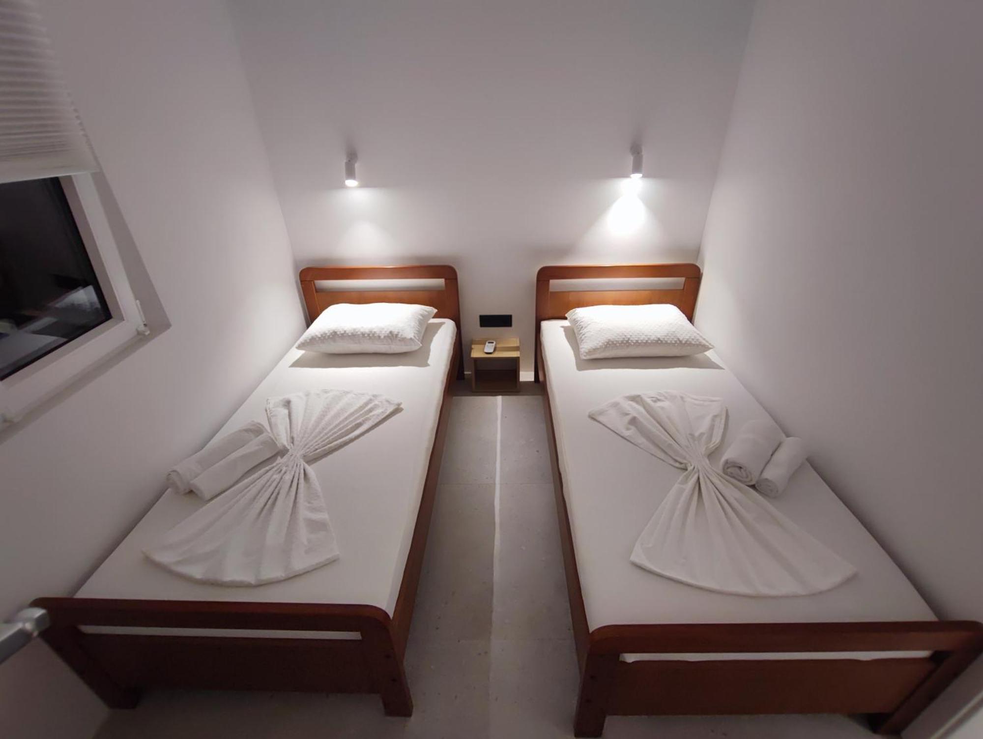 Astramaris Apartments Donji Okrug  المظهر الخارجي الصورة