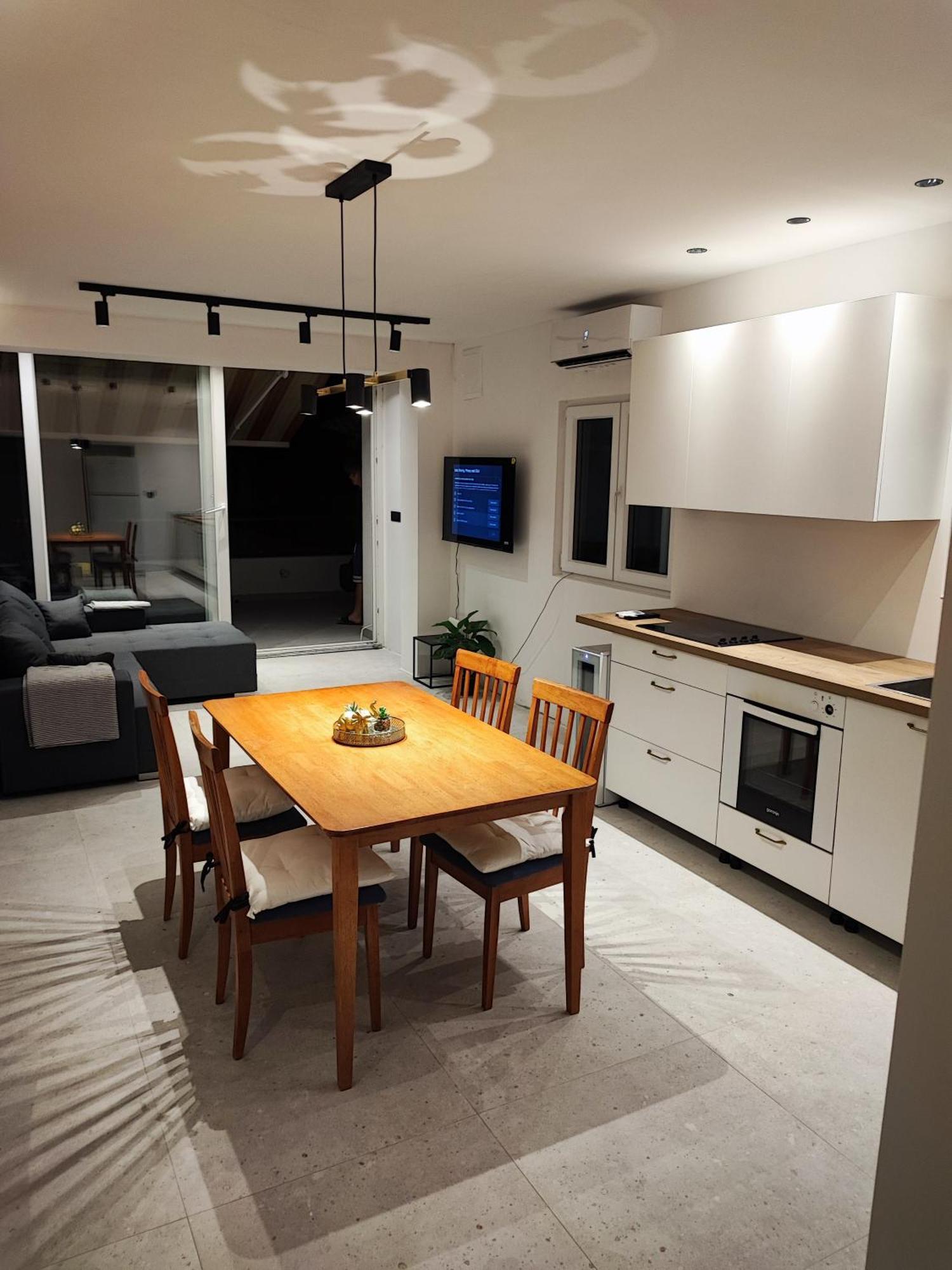 Astramaris Apartments Donji Okrug  المظهر الخارجي الصورة