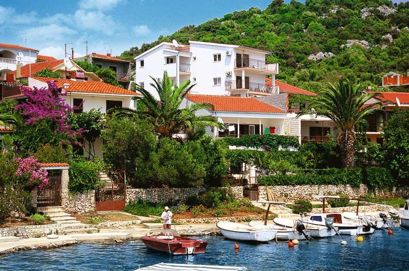 Astramaris Apartments Donji Okrug  المظهر الخارجي الصورة